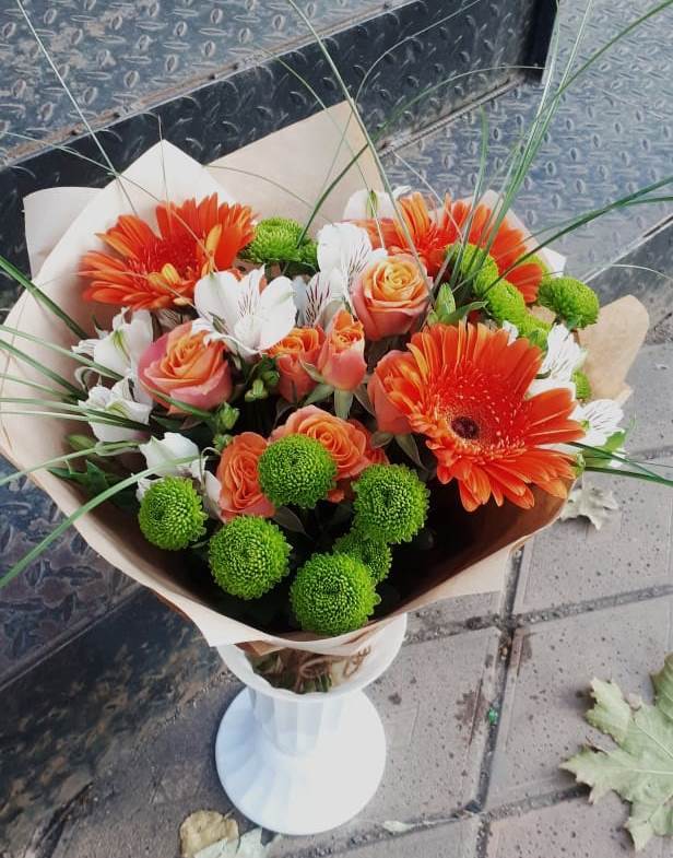 Букет цветов из: Герберы, Хризантемы, Альстромерии и Розы в Протекино