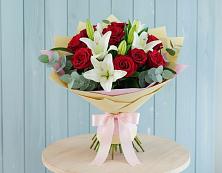Букет цветов из:  Лилии и Розы в Протекино