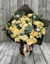 Букет цветов из:  Розы и Лизиантусы в Протекино