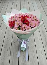 Букет цветов из:  Альстромерии в Протекино