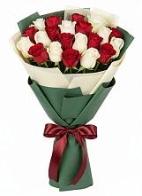 Букет Микс из красных и белых роз #REPLACE_PRED# Протекино