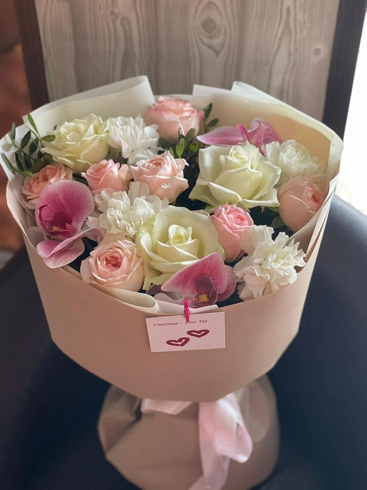 Букет цветов из: Орхидеи, Розы и Гвоздики в Протекино