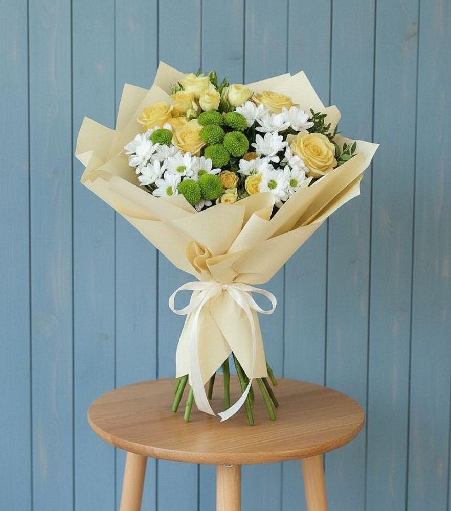 Букет цветов из: Хризантемы и Розы в Протекино