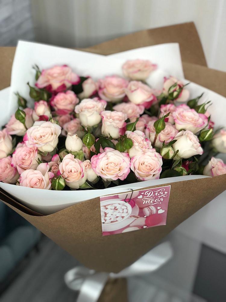 Букет цветов из: Розы в Протекино